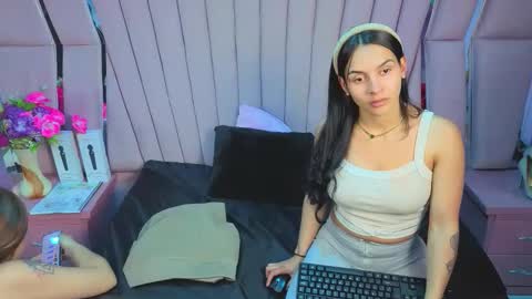 AbbyAndAntonela online show from February 24, 1:03 pm