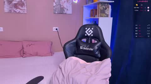 Ananasteisha online show from March 7, 3:28 pm