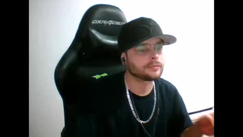 anarchyy1994 online show from March 26, 8:19 am