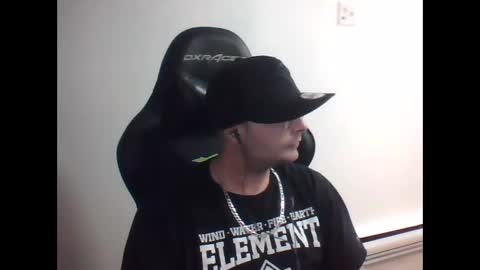 anarchyy1994 online show from April 14, 10:29 am