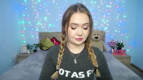 anastacyyellig online show from January 25, 8:10 pm