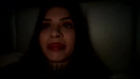 anavee0111 online show from February 22, 8:40 am