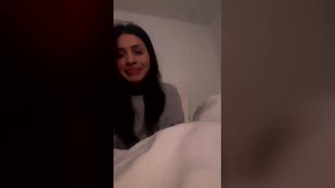 anavee0111 online show from April 5, 3:14 am