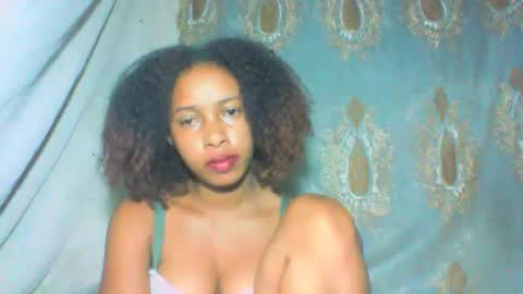 andre415913 online show from April 2, 1:51 pm