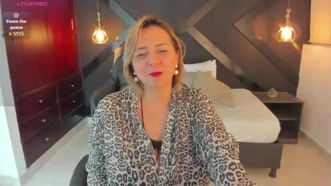 A N D R E online show from April 14, 1:53 am