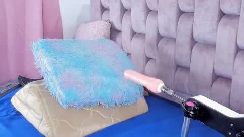 Andrea bigtits69 online show from April 2, 12:18 am