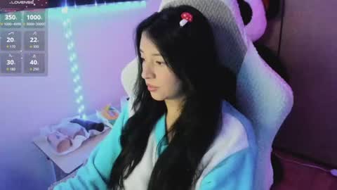 andrea_bonnie online show from July 8, 10:29 am