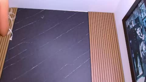 Andres Gil online show from April 28, 2:27 am