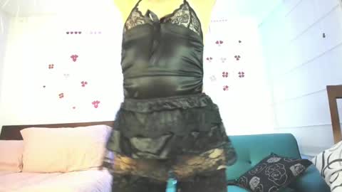 Snapshot of andrea_guz chatting on February 6, 4:42 am ANDREA IM INDEPENDENT MODEL online show from February 6, 4:42 am