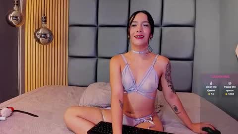  ANDREA  online show from October 15, 1:01 pm