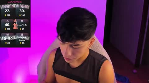 Andrew online show from December 17, 1:23 am