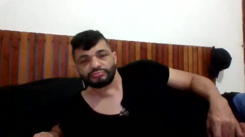 Snapshot of andreloko123 chatting on December 2, 3:29 am andreloko123 online show from December 2, 3:29 am