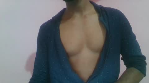 andres01_ online show from March 22, 3:27 pm