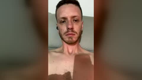 andresabinoo95 online show from July 9, 9:46 am
