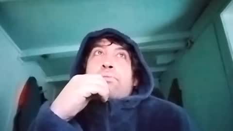 andresby0x online show from October 10, 2:34 pm