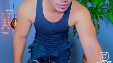 Snapshot of andresfiit chatting on September 30, 1:16 am Andres online show from September 30, 1:16 am