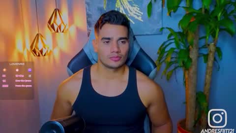 Snapshot of andresfiit chatting on October 11, 2:16 am Andres online show from October 11, 2:16 am