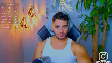 Snapshot of andresfiit chatting on October 7, 4:19 am Andres online show from October 7, 4:19 am