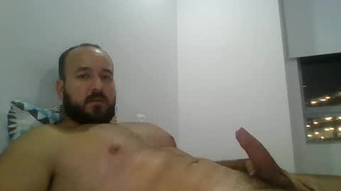 andressx06 online show from May 15, 3:59 am