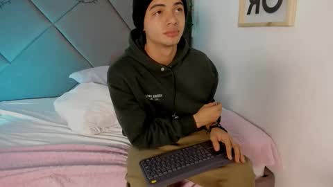 Colleman online show from December 17, 8:10 am