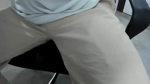 Andrew online show from December 22, 8:26 pm