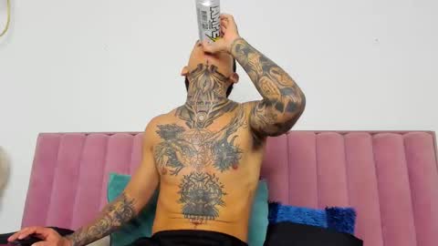 andrew_sanders69 online show from January 14, 8:28 pm