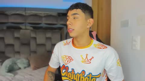 Andrew M. online show from February 24, 9:40 pm