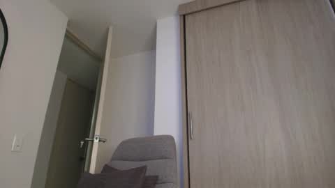 ANDREW WEST online show from May 30, 11:03 pm