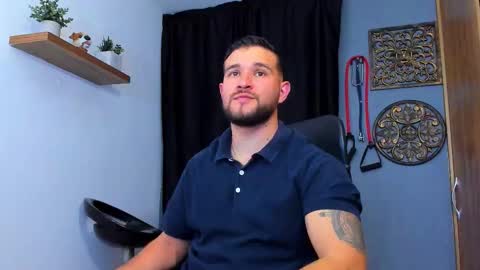 Andrew Diaz online show from January 18, 6:00 am