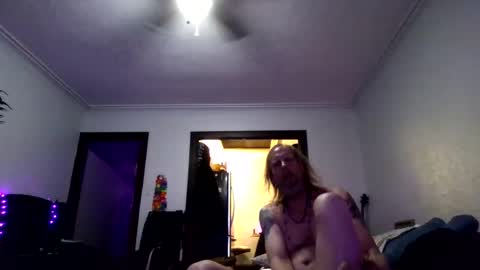 andrewgennie online show from April 12, 7:23 am