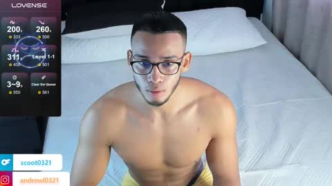 Snapshot of andrewl0321 chatting on March 3, 11:55 am Follow me in Fansly     online show from March 3, 11:55 am