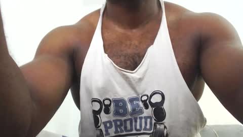 Andrew Oconnor online show from December 18, 1:17 pm