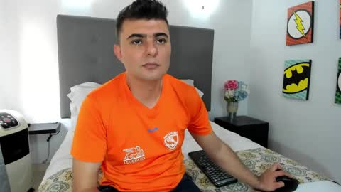 andrhes muller online show from January 25, 7:07 pm