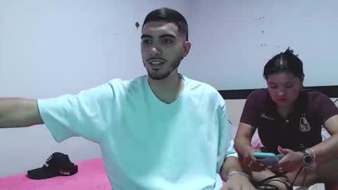 andriuhot066 online show from December 16, 6:58 pm