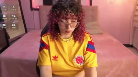 androm3da_ online show from July 3, 8:02 pm