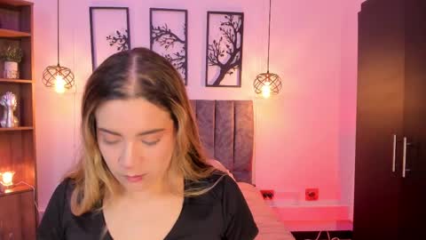 andy_and_emma online show from February 21, 12:39 pm