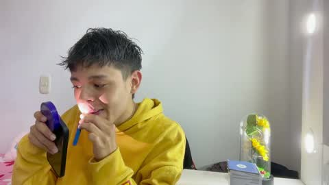 Andy online show from April 21, 3:41 pm