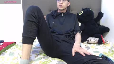 ANDY online show from December 3, 2:09 am