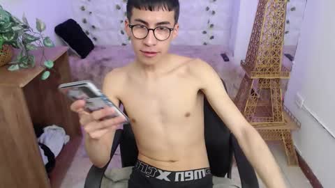 Andy online show from March 25, 3:35 am