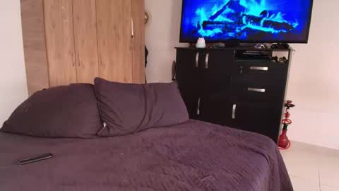 Andres online show from January 5, 5:27 pm