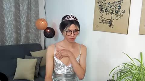 Andy van der Rose online show from October 19, 3:00 am