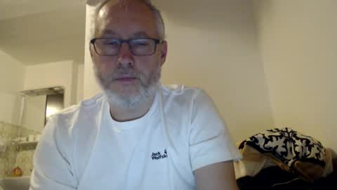 Andy online show from October 27, 11:38 pm