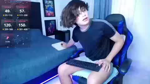 andy online show from September 25, 10:39 pm