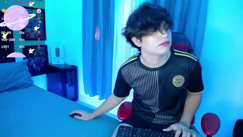 andy online show from March 12, 10:17 pm