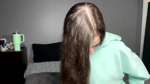 andyhayes69 online show from February 18, 1:21 am