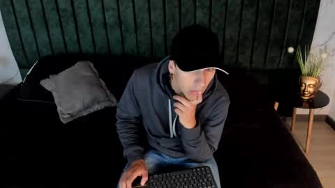 Andy Joy  online show from February 27, 10:11 am