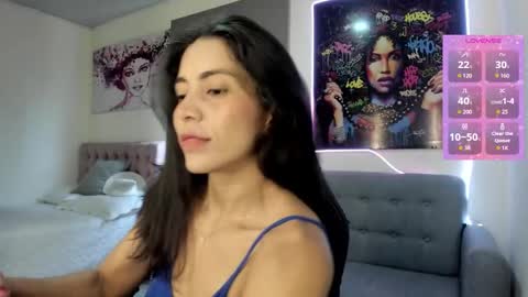 Andrea online show from November 26, 9:11 pm