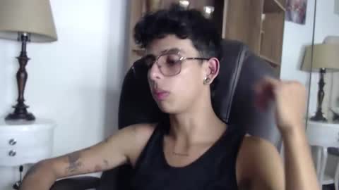 andyxibrat online show from April 20, 6:55 pm