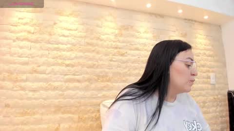 anette_cooper online show from December 2, 3:38 am