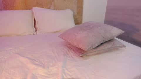 Angeel Rosse online show from April 20, 8:23 pm